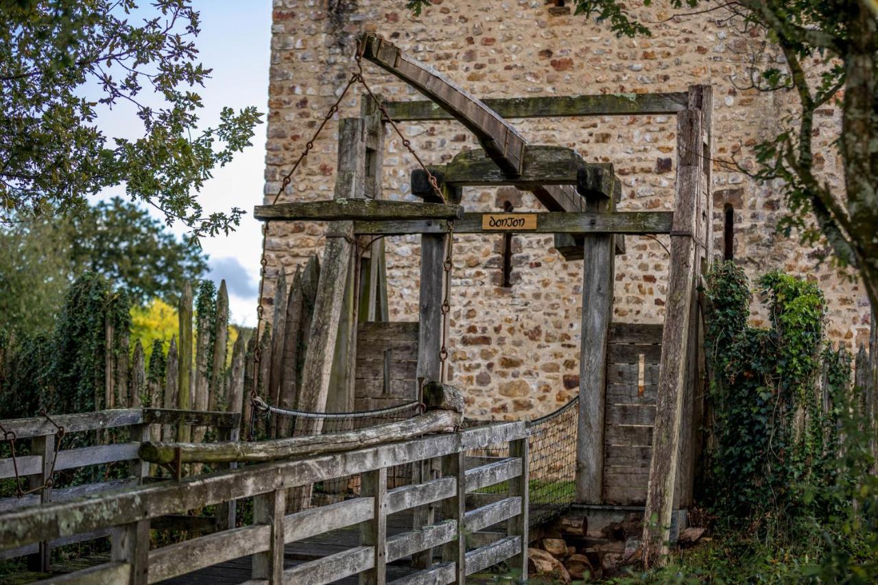 ホテル Domaine De La Ferte Clairbois Sainte-Suzanne  エクステリア 写真